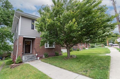 3915 Kleber St, Pittsburgh, PA, 15212-1515 | Card Image