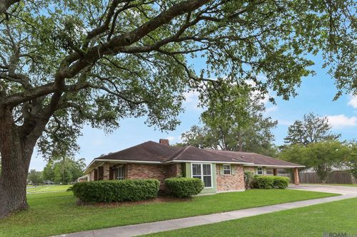 13343 E Parnell Ave, Baton Rouge, LA, 70815-6973 | Card Image