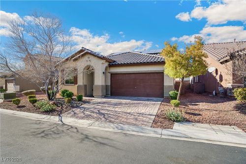 5845 Clear Haven Ln, North Las Vegas, NV, 89081-6858 | Card Image