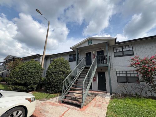 102-203 Poinsettia Pine Court, TAMPA, FL, 33612 | Card Image