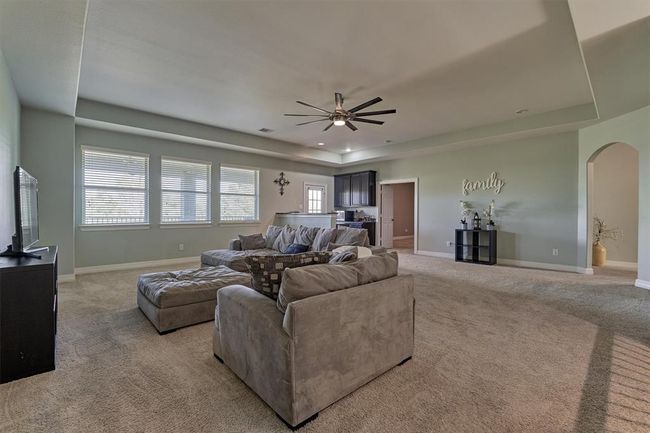 20210 Mariposa Blue Ln, House other with 6 bedrooms, 4 bathrooms and 3 parking in Cypress TX | Image 16