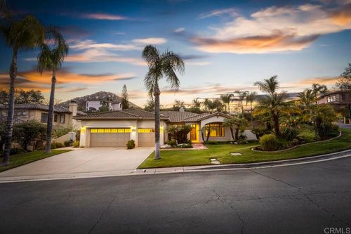 16496 N Woodson Dr, Ramona, CA, 92065-6830 | Card Image