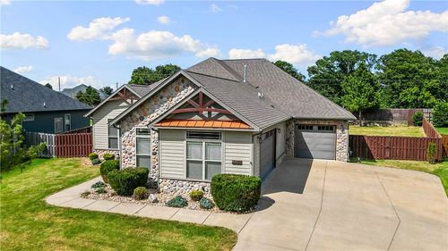 3760 Bitterroot St, Bentonville, AR, 72712-3182 | Card Image