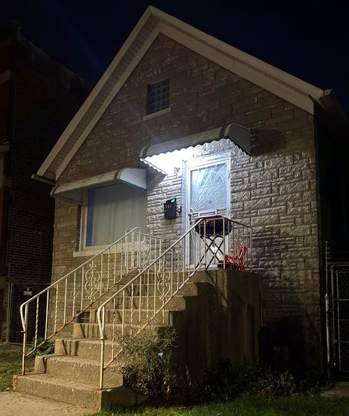 836 Harding Ave, Chicago, IL, 60651-3722 | Card Image