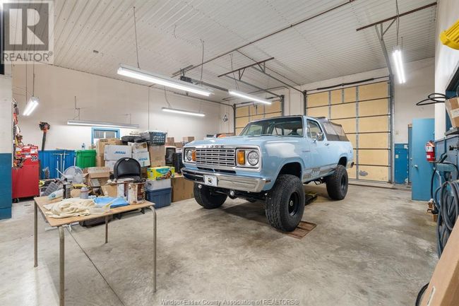 5569 Concession Rd 5 N, House other with 6 bedrooms, 3 bathrooms and null parking in Amherstburg ON | Image 38
