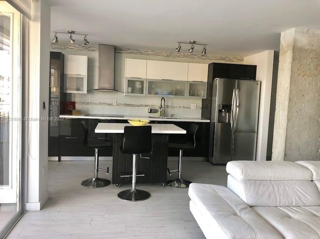 APT-1501 - 18071 Biscayne Blvd, Condo with 2 bedrooms, 2 bathrooms and null parking in Aventura FL | Image 5