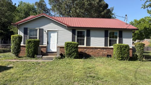 689 Debbie Dr, Clarksville, TN, 37042 | Card Image