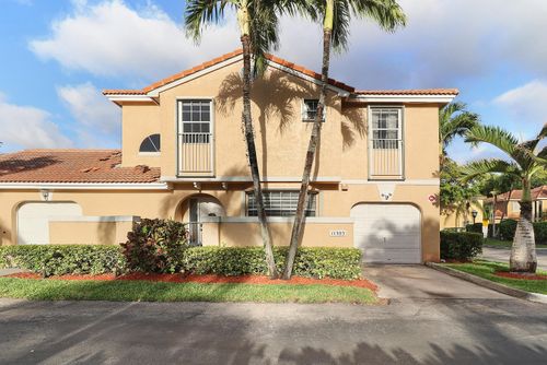 8-m-11303 Lakeview Dr, Coral Springs, FL, 33071-6362 | Card Image
