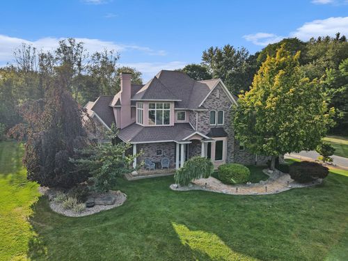 318 Minges Hills Dr, Battle Creek, MI, 49015-9408 | Card Image