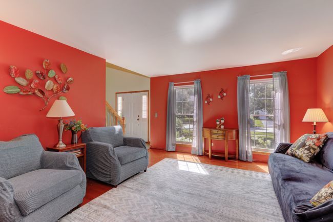 1900 Maple Glen Dr, Home with 4 bedrooms, 3 bathrooms and null parking in Plainfield IL | Image 7