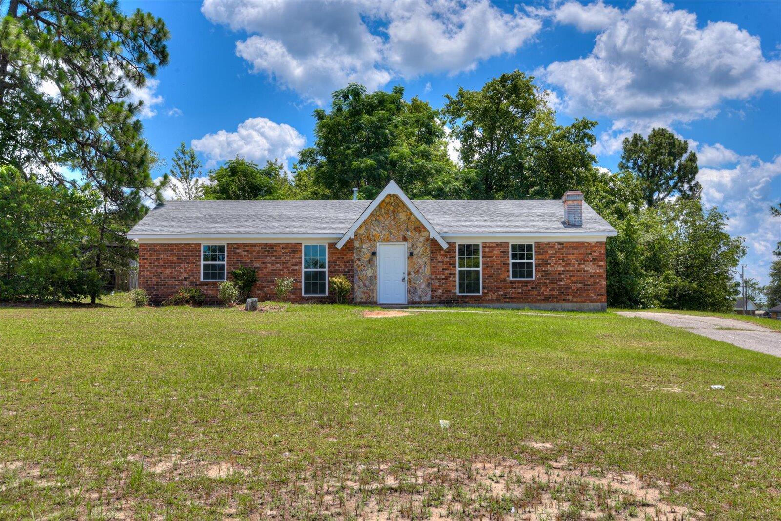 Clayborn Dr, Hephzibah, GA 30815