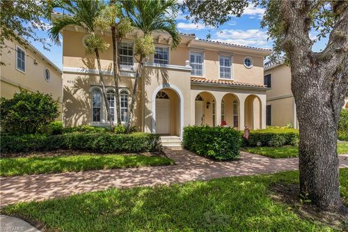 6230 Towncenter Cir, NAPLES, FL, 34119-9560 | Card Image