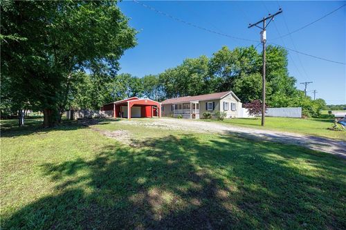 1005 N Main St, Caney, KS, 67333-1013 | Card Image