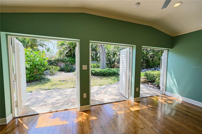 606 Owl Way, House other with 3 bedrooms, 3 bathrooms and null parking in SARASOTA FL | Image 26