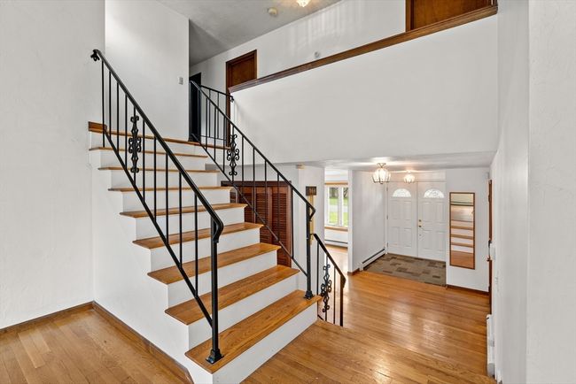 22 Langdon Rd, House other with 4 bedrooms, 3 bathrooms and 4 parking in Wayland MA | Image 9