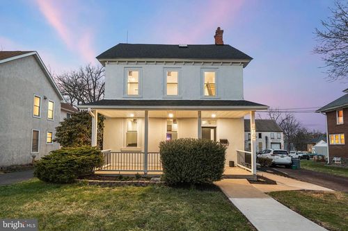 919A W Broad St, QUAKERTOWN, PA, 18951 | Card Image