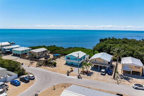 6501 Oceanview Ave, Marathon, FL, 33050-2762 | Card Image
