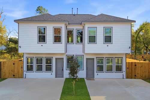 ab-8306 Tidwell Rd, Houston, TX, 77028-1122 | Card Image