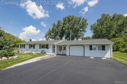 280 Kintyre Dr, Oxford, MI, 48371-6024 | Card Image
