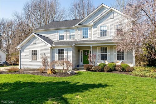 37802 Quail Holw, Avon, OH, 44011-4712 | Card Image