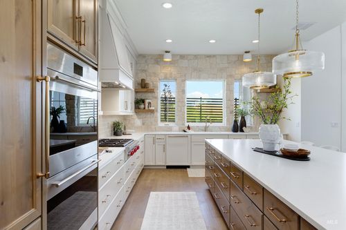 5641 W Haughburn Dr, Eagle, ID, 83616-1440 | Card Image