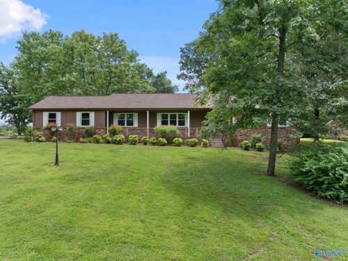 450 Ramblewood Dr, Rogersville, AL, 35652-6540 | Card Image