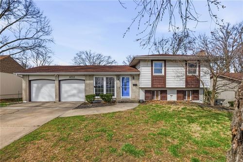 6712 Walrond Ave, Gladstone, MO, 64119-1142 | Card Image