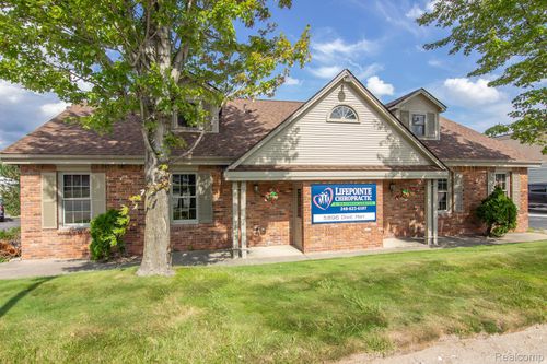 ste-b-5896 Dixie Hwy, Clarkston, MI, 48346-4503 | Card Image