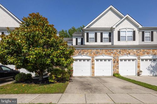 16 Ross Way, MARLTON, NJ, 08053-5569 | Card Image