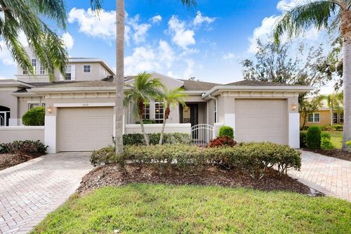 2468 Kensington Greens Dr Drive, SUN CITY CENTER, FL, 33573 | Card Image