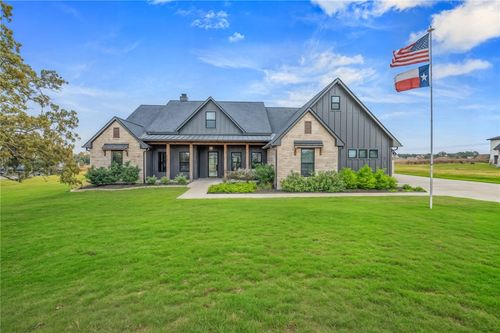 7532 Marys Way, Bryan, TX, 77808-1534 | Card Image