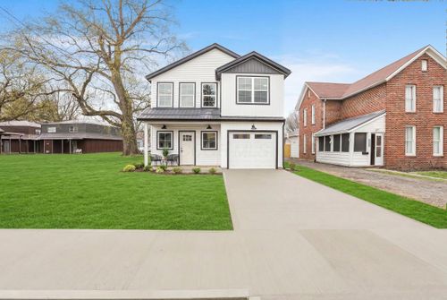 207 Buckingham St, Newark, OH, 43055-5123 | Card Image