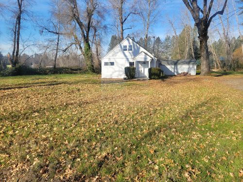 2678 Sand Creek Road, Grants Pass, OR, 97527 | Card Image