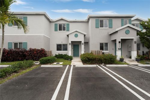 413 Nw 12th Pl, Florida City, FL, 33034-3150 | Card Image