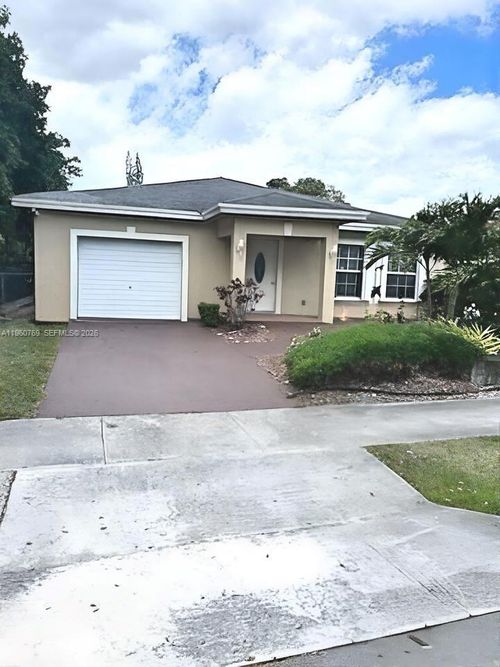 2953 Nw 10th Ct, Fort Lauderdale, FL, 33311-5609 | Card Image