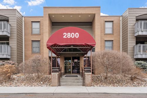 329-2800 Hamline Ave N, Roseville, MN, 55113-1751 | Card Image