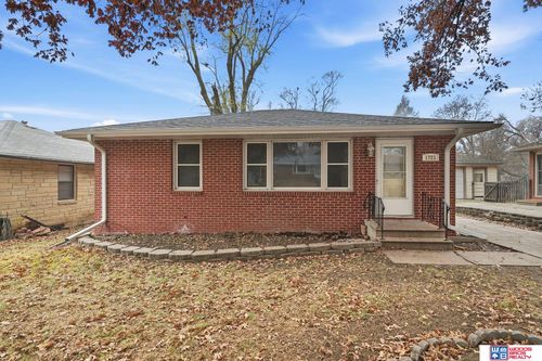 1721 N 57th St, Lincoln, NE, 68505-1104 | Card Image