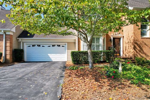 1414 Heritage Landing Dr, Chattanooga, TN, 37405-4250 | Card Image