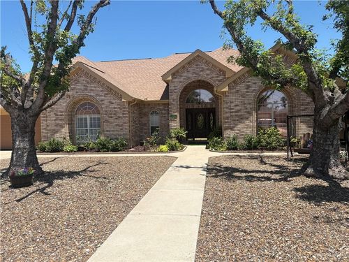 824 Lucy Dr, Alamo, TX, 78516-2604 | Card Image
