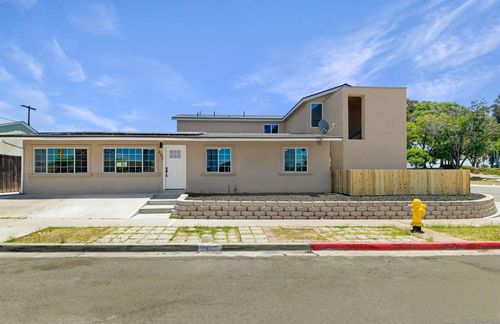 303 Sears Ave, San Diego, CA, 92114-4904 | Card Image