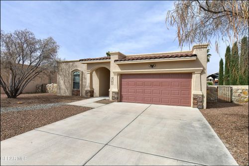 5705 Ireland Dr, Santa Teresa, NM, 88008-9779 | Card Image