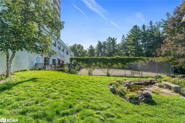 602 - 20 Mcfarlane Dr, House attached with 2 bedrooms, 1 bathrooms and 1 parking in Halton Hills ON | Image 32