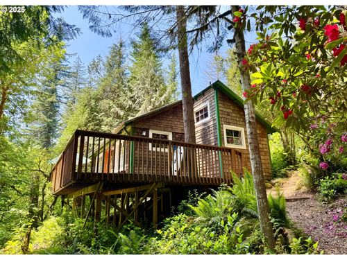 26101 Ne Lucia Falls Rd, Yacolt, WA, 98675-3318 | Card Image