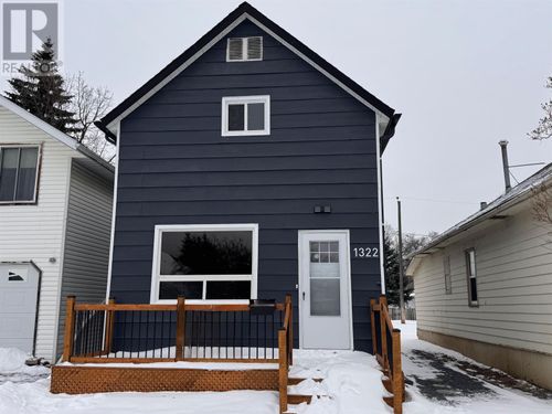 1322 Georgina Ave, Thunder Bay, ON, P7E3J2 | Card Image