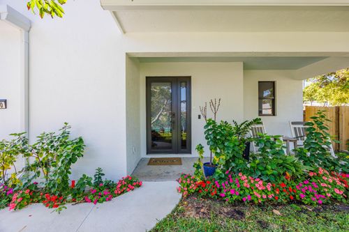 740 Winters, West Palm Beach, FL, 33405 | Card Image
