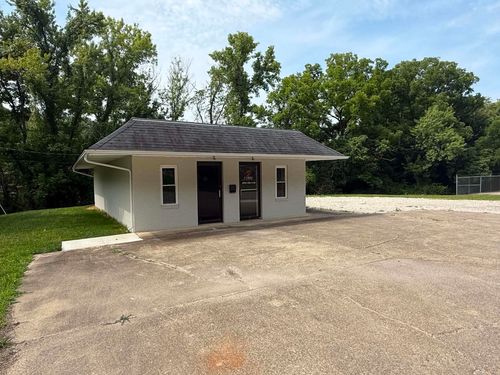 1510 Shopes Creek Rd, Ashland, KY, 41102-9743 | Card Image