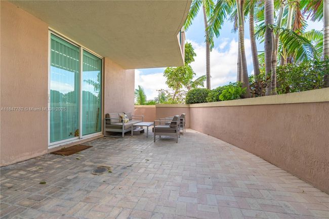 APT-508 - 17555 Atlantic Blvd, Condo with 3 bedrooms, 2 bathrooms and null parking in Sunny Isles Beach FL | Image 38