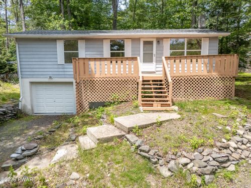 1051 Harmony Dr, Lake Ariel, PA, 18436-8062 | Card Image