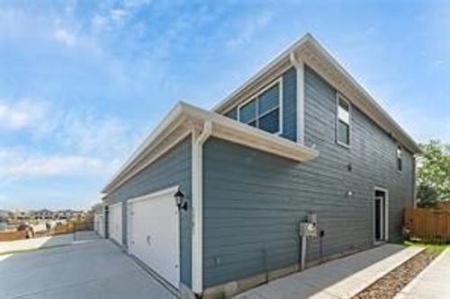 1301 Parker Dr, Princeton, TX, 75407-5759 | Card Image
