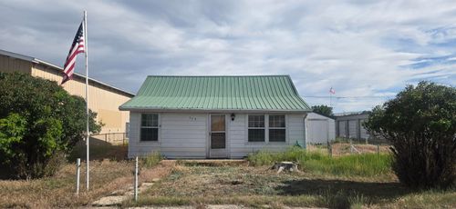 529 Washakie St, Thermopolis, WY, 82443-3221 | Card Image